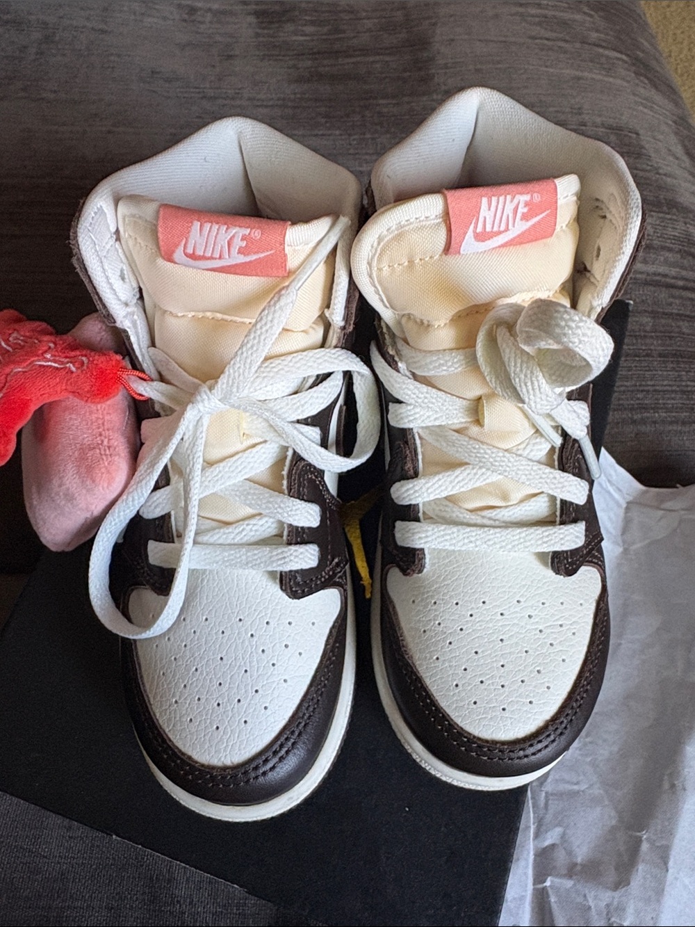 Jordan Kids High-Top Sneakers in Cream, Brown and Pink Accents